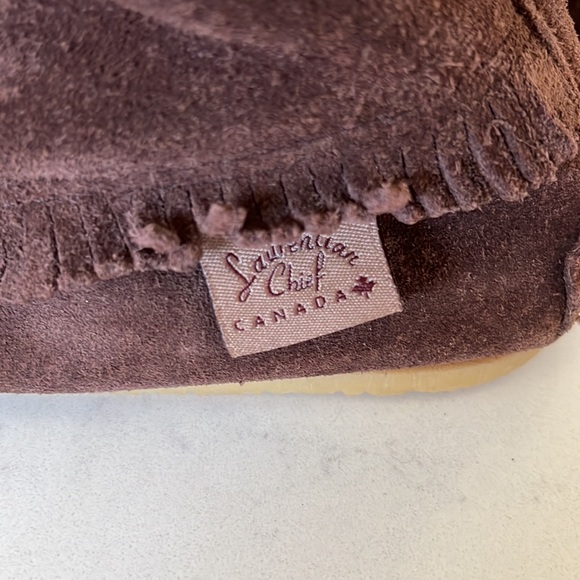 Moccasins, worn very few times. Canadian brand. - Picture 4 of 6
